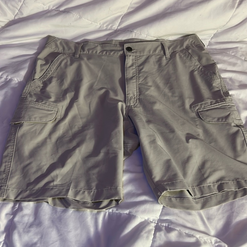 Lees Men Performsnce Tri Flex Series Tan Shorts Size 38W - Picture 2 of 6